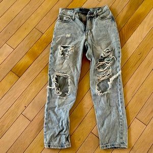 Light blue boyfriend Jeans size 0 no stains from Aeropostale’s